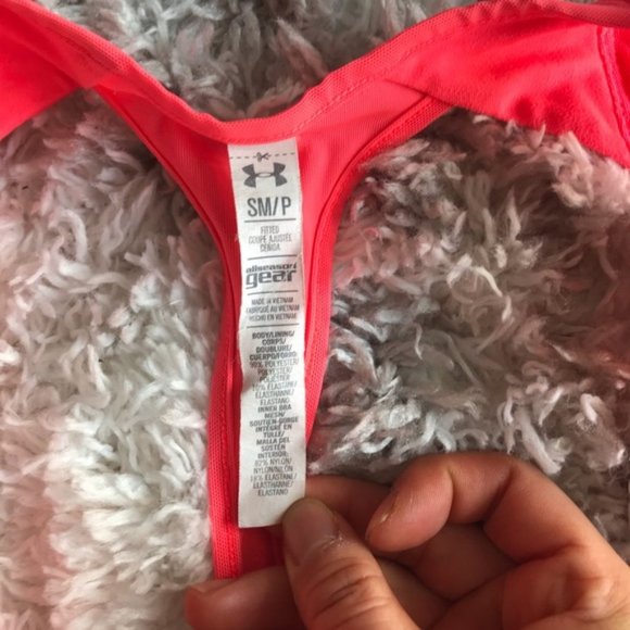 Under armour Running and yoga racerback top - Picture 6 of 6